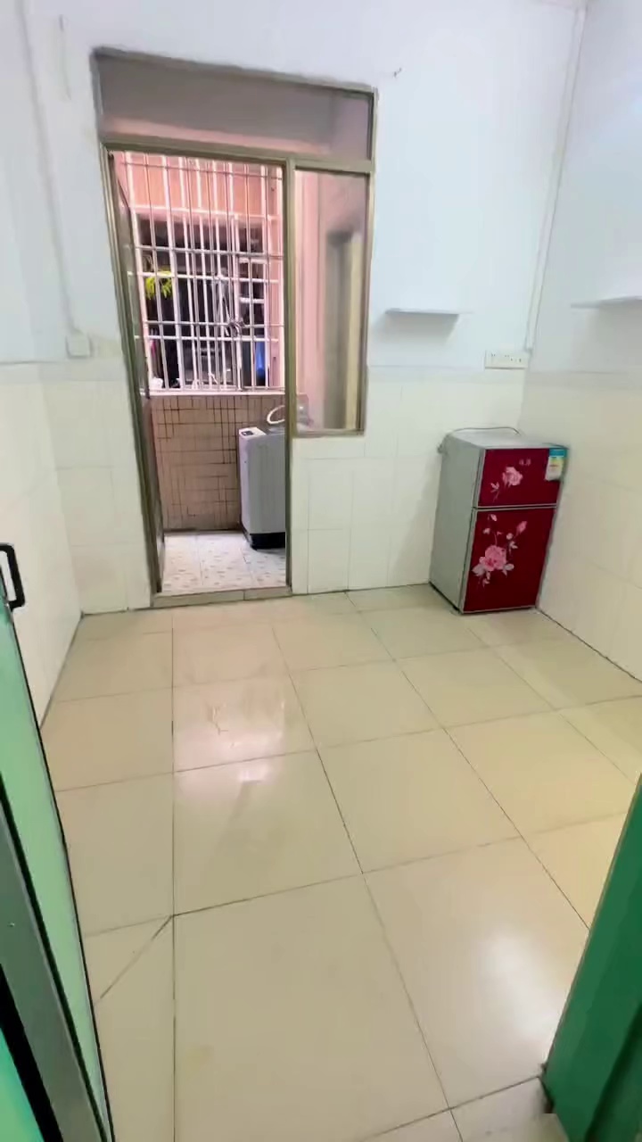 固戍-红湾新村2区 一房一厅带阳台·1480/月