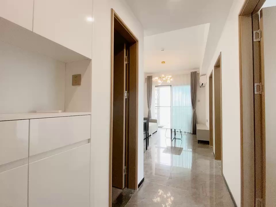珑湾世界花园 奶油风两房一厅 家具齐全 拎包入住