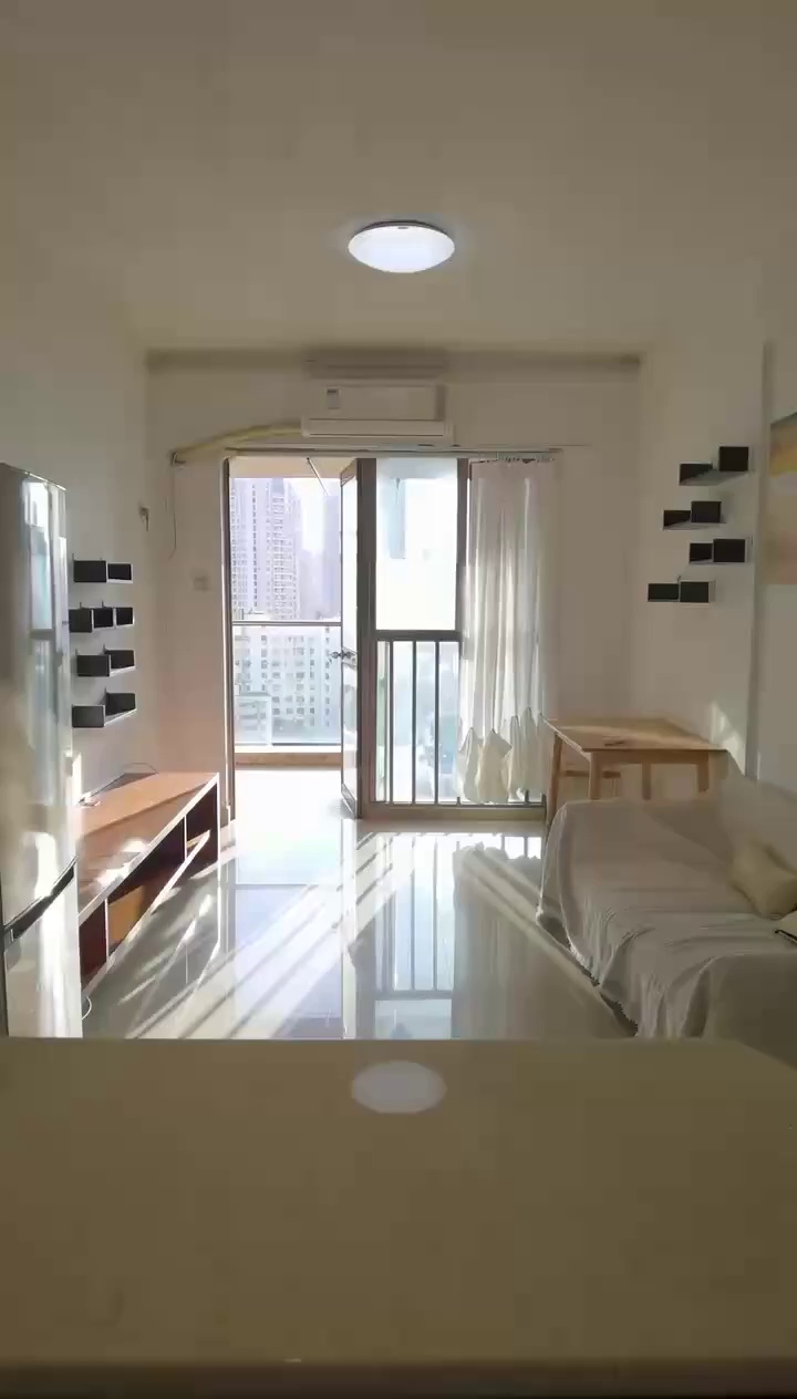 景源华庭，一房一厅出租