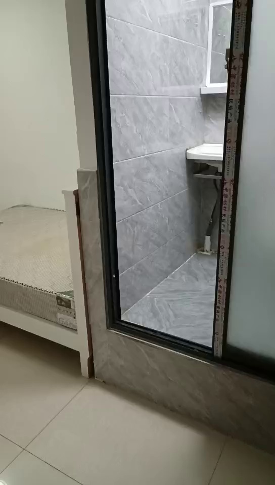 冬瓜岭 电梯单间 2100