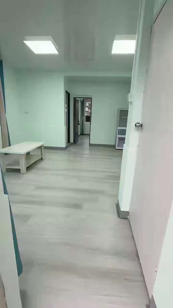 出租长盛路65号，701超大一房一厅，南北通，双阳台，带独立天台，视野超好，出租