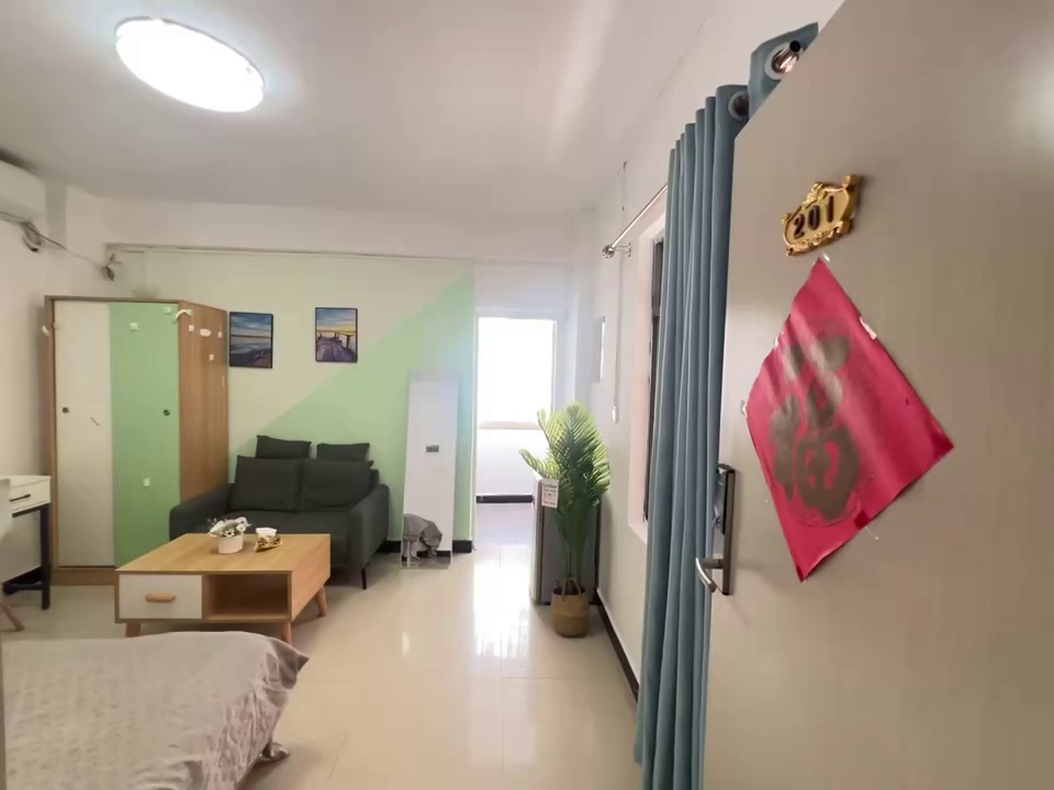 7号线珠光新屋村阳台大单间2300