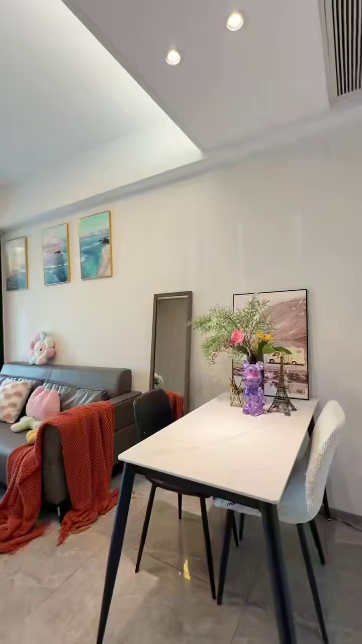 万达 小区一房