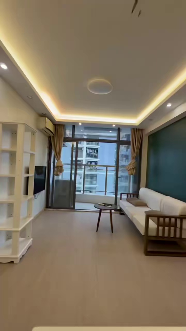 高发城池两房一厅7200
