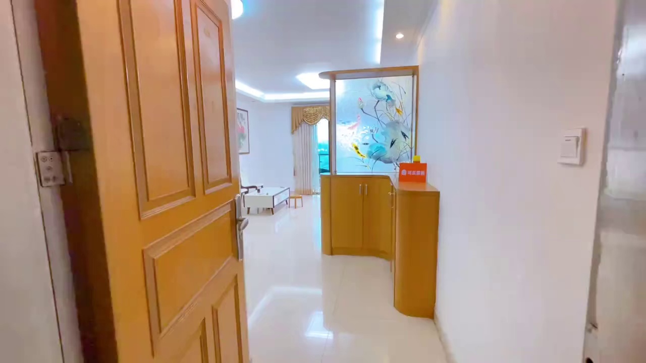 元芬地铁口 上早新村 统建楼原始大三房两厅两卫 基本拎包入住（参考同户型视频）5199/月 看房可约 电梯中层