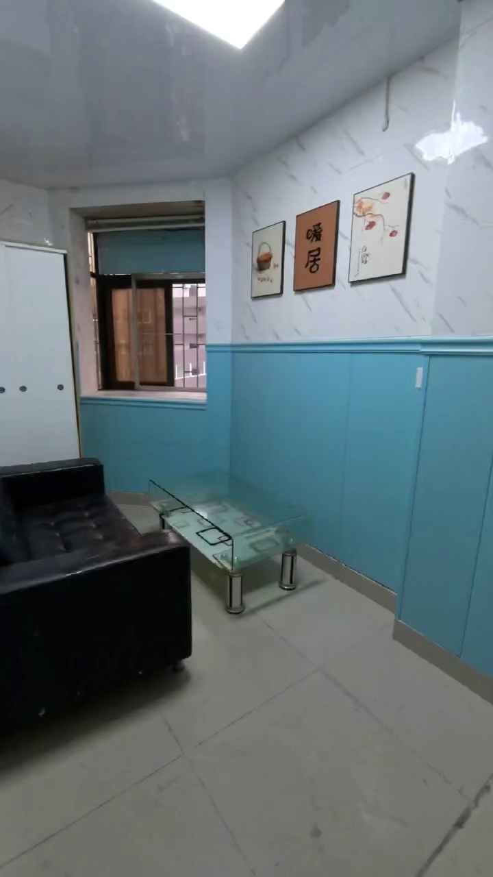 华路，福星北7楼，一房一租2400