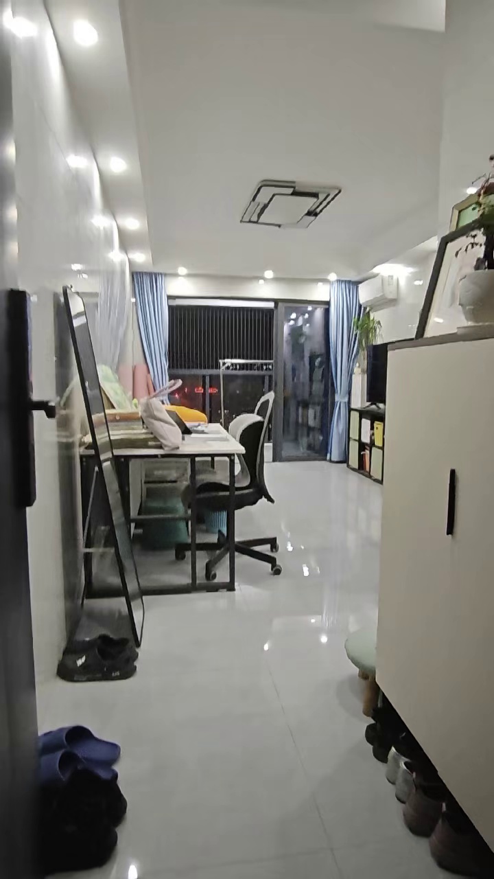 依水居两房出租，3800随时看房