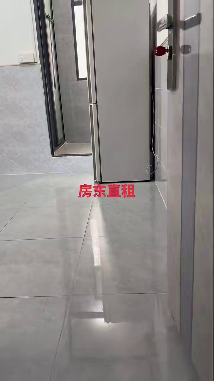 文锦地铁站 高嘉花园全新装修。2400