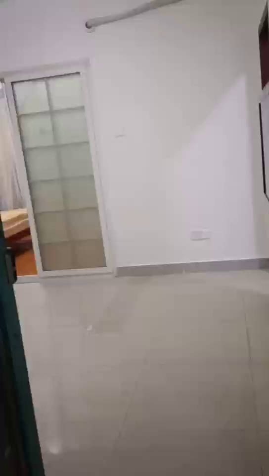 出租长龙地铁口零距离 德兴城电梯房二房一厅 3000，直接业主