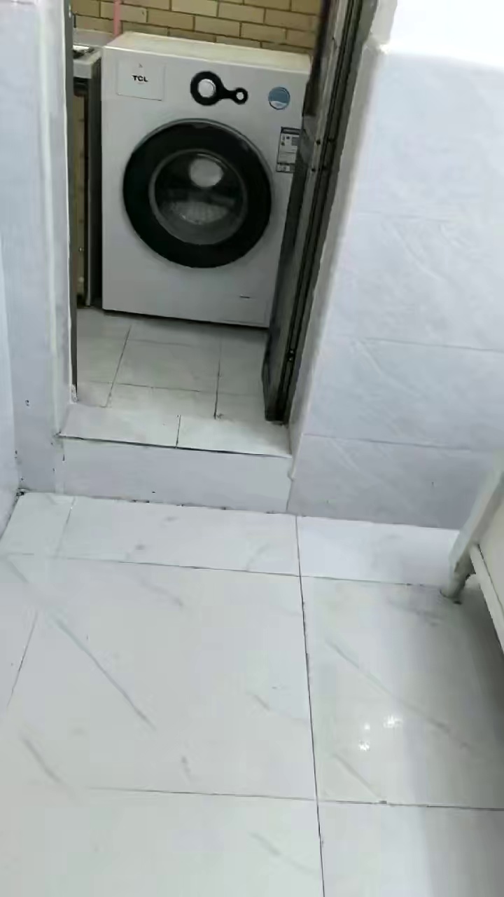 金鼎大厦，1500家电齐全