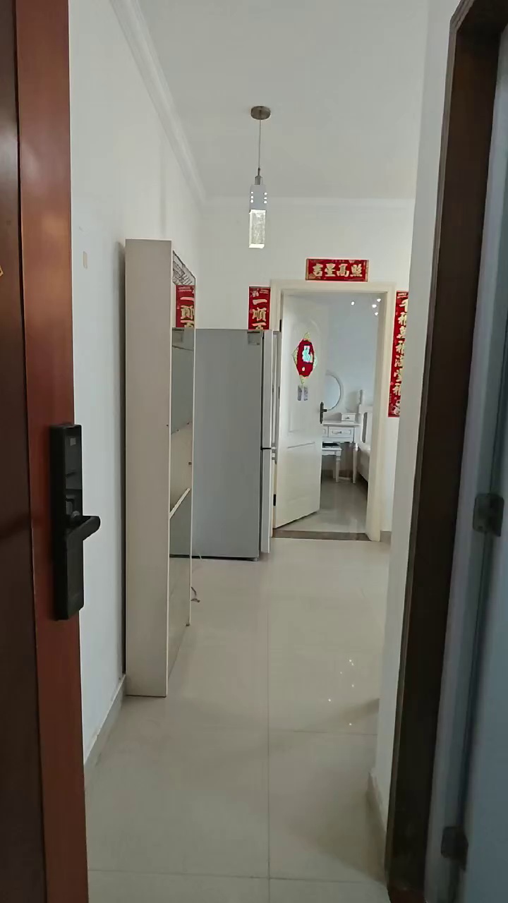 皇庭世纪1房1厅 5600
