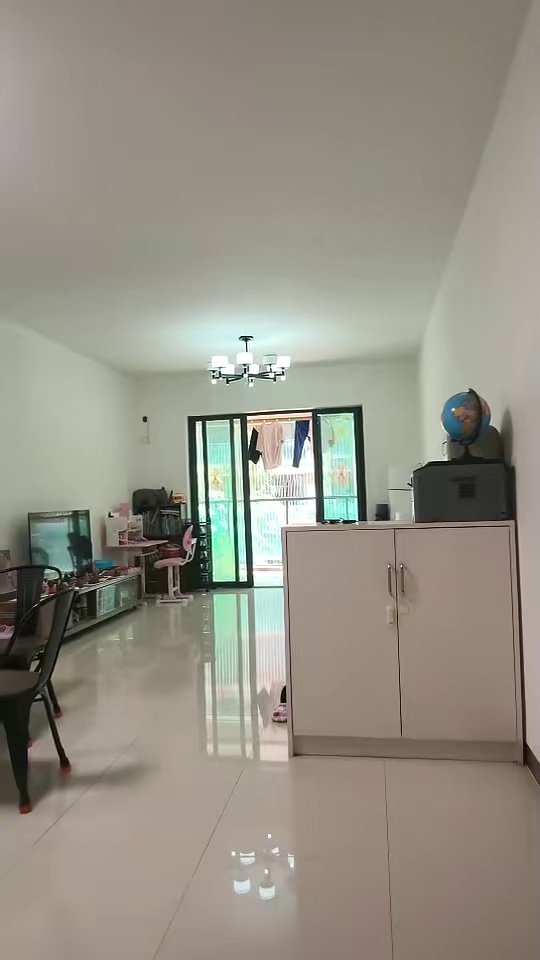 桥头鸿德园96平简装2房，拎包入住4200，高性价比，手快有！