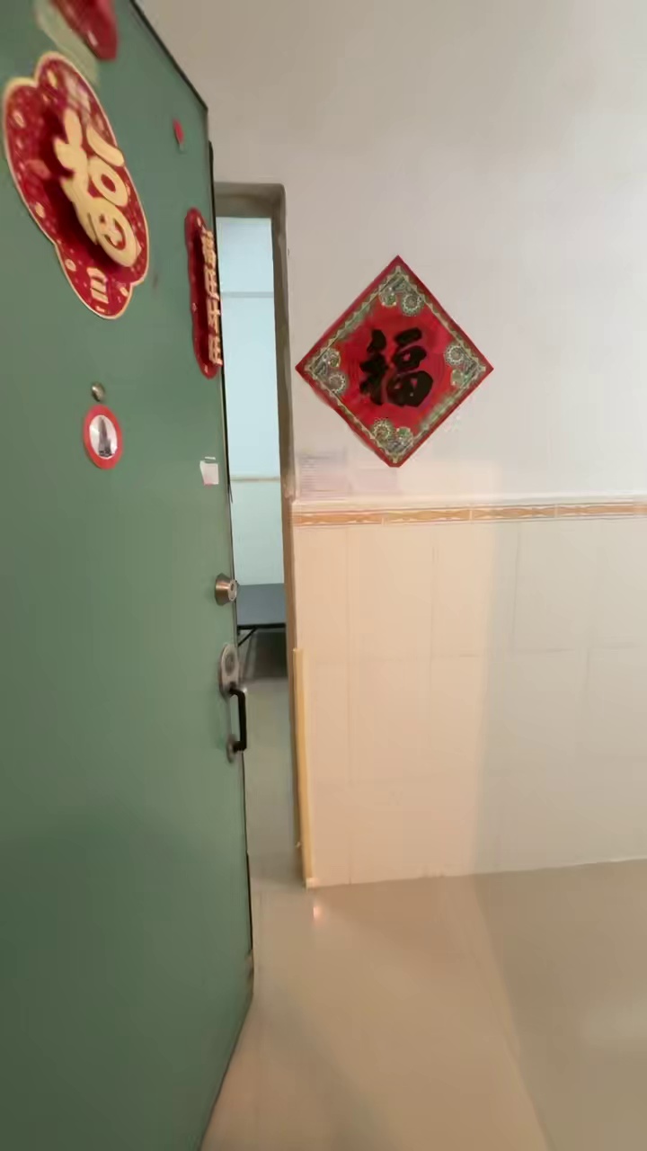 富茂新村电梯一房一厅1200仅一套