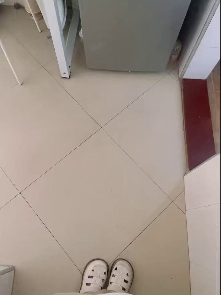 水贝旭飞华达园 1900