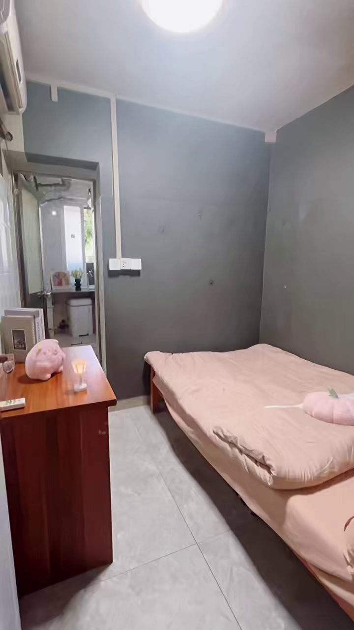 华北 体委宿舍 单间1700