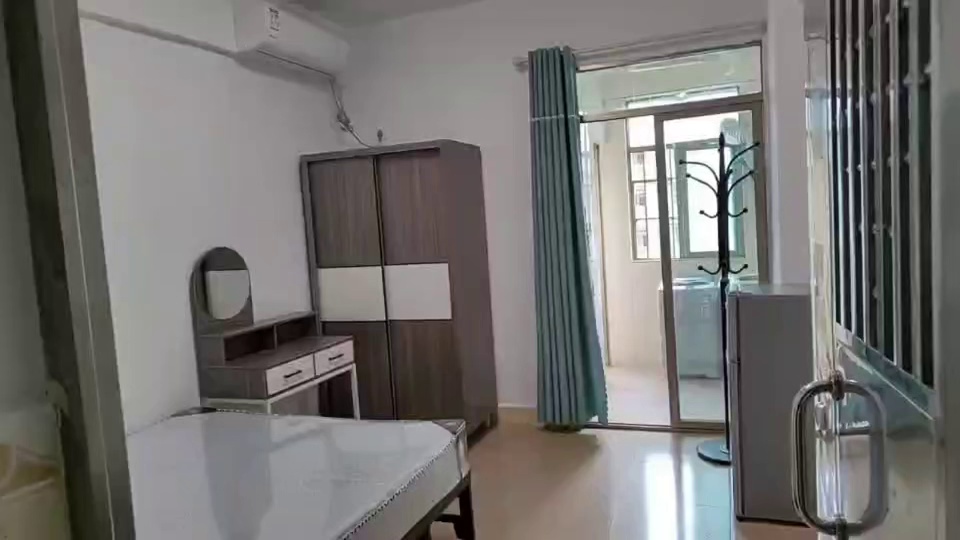 福围地铁站 翠岗二区 阳台大单间 电梯高层 1280
