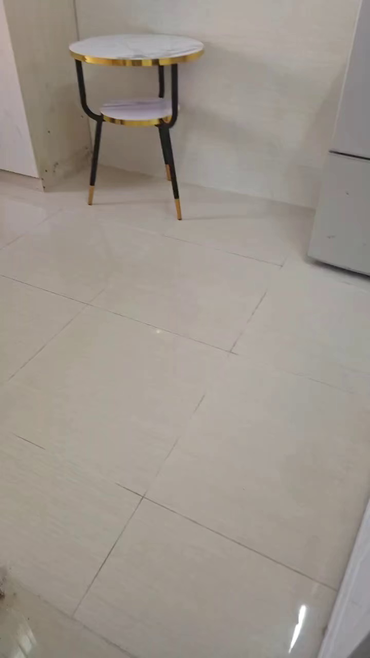 粤鹏大厦大单间