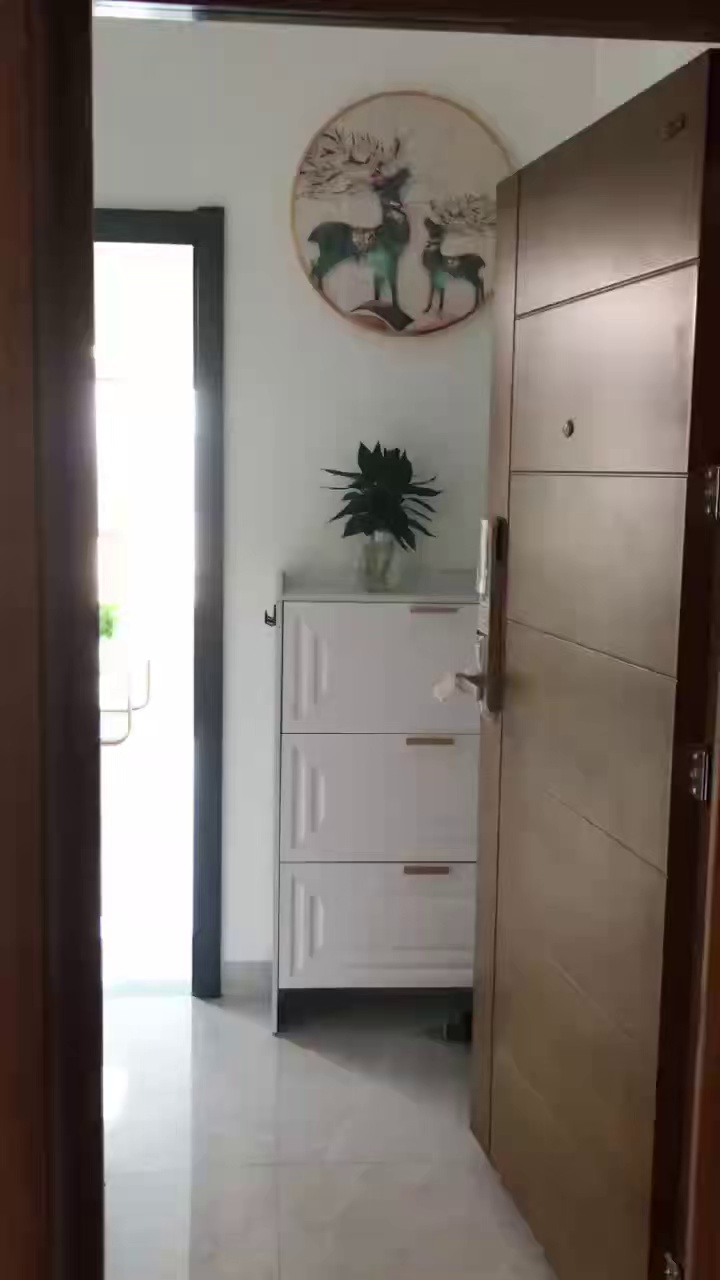 中粮云景新出一套一房一厅电梯13楼