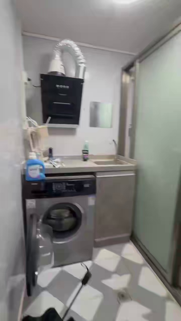 腾讯滨海楼下3100