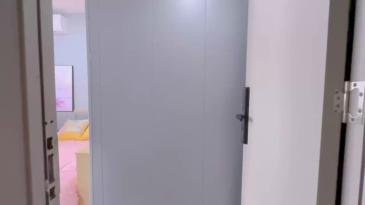 上芬地铁站瓜地新村精装单间特价1380