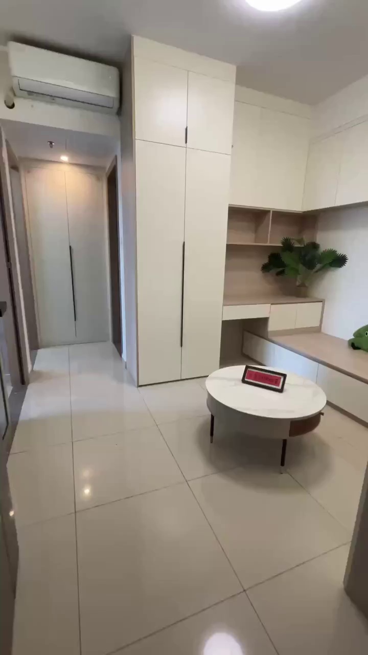 水贝，洪湖 一房一厅 4800 地址:京基水贝