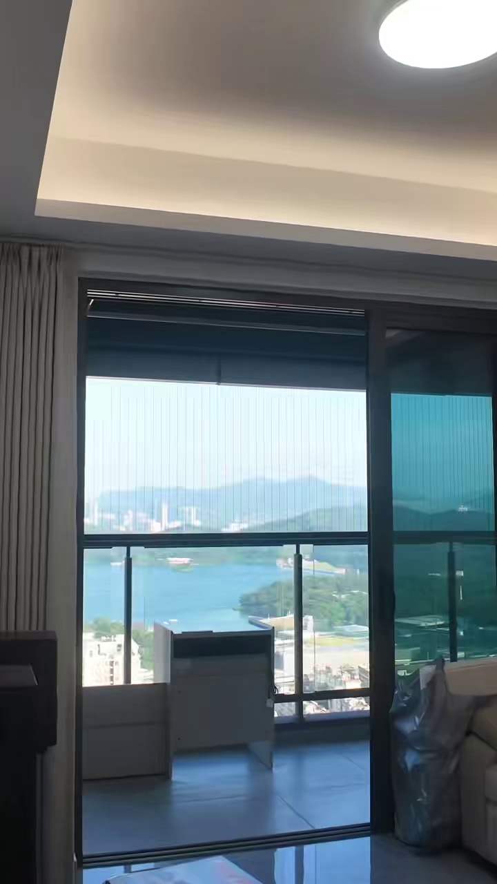 天宸府85平两房朝东空房6500，随时空
