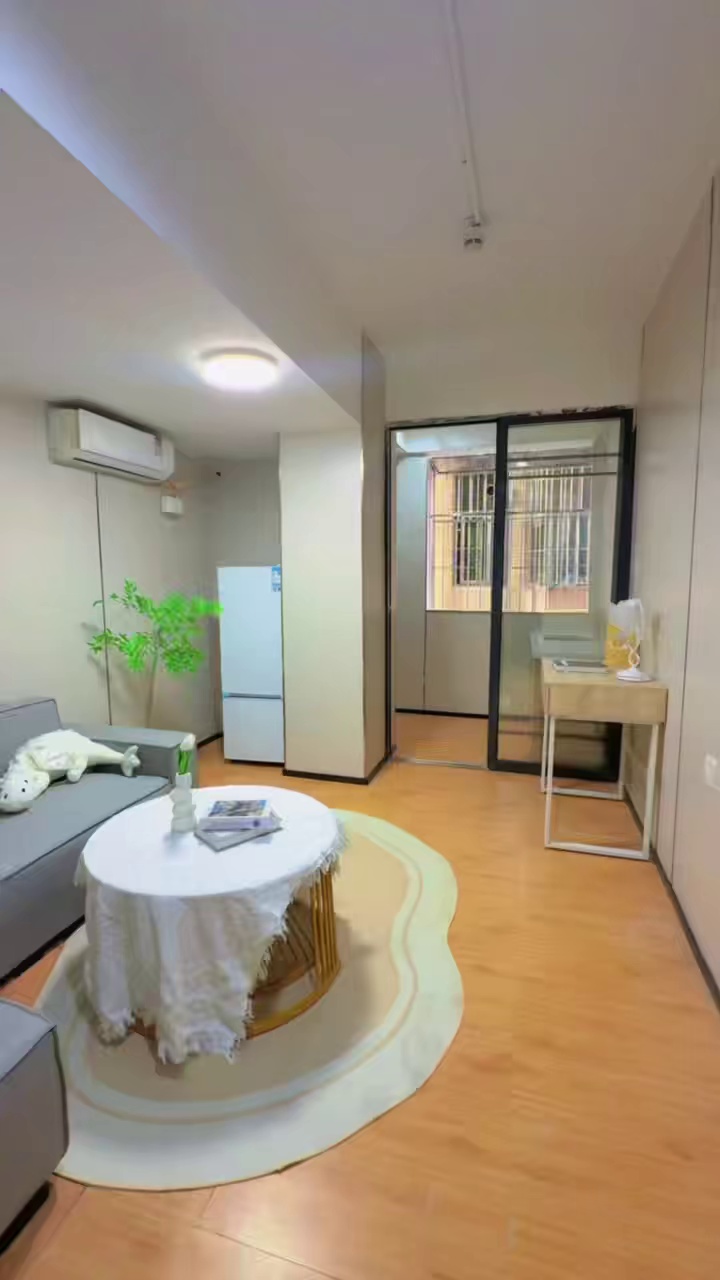 龙华地铁站 郭吓新村一房一厅2180