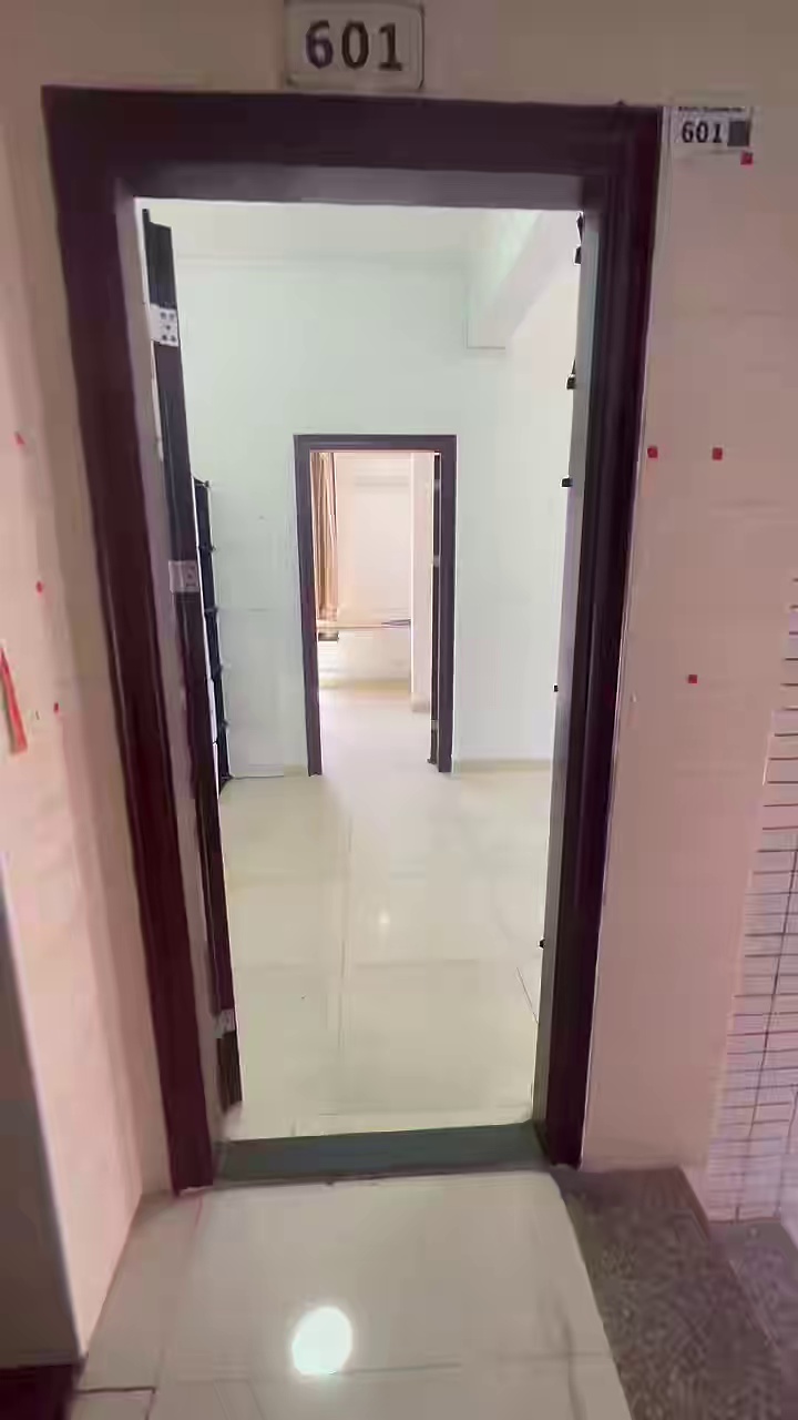 翻身站 开屏花园 民房两房一厅3200