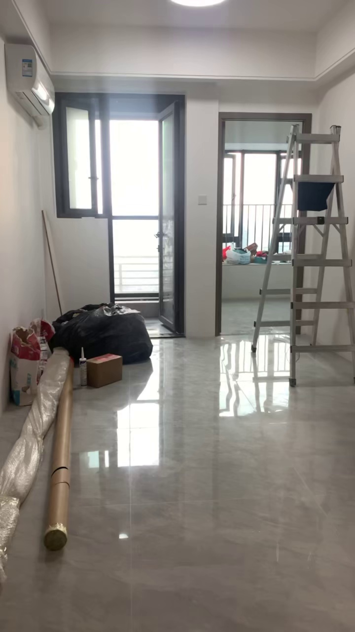 京基天宸府 一房一厅 4600 地铁口 无遮挡 随时可看