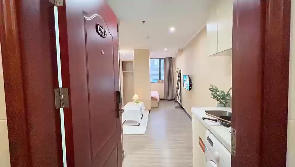 清湖福茂新村精装隔断大单间美女转租 2188包 好房不容错过