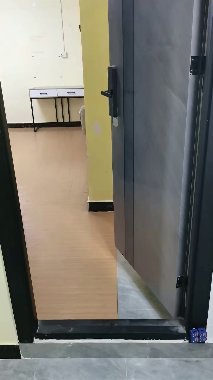 世界之窗精装公寓2700