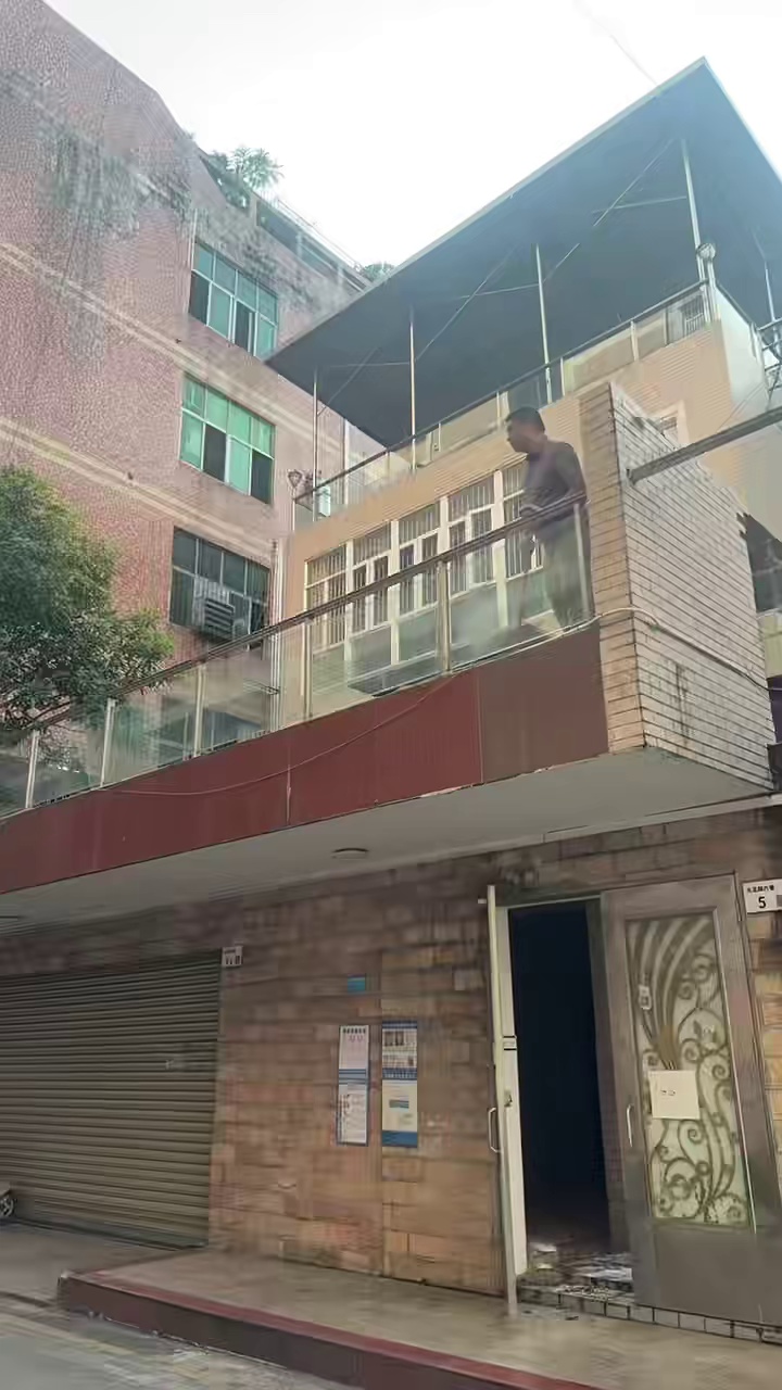 横岗大康别墅出租，750平方，租金13000