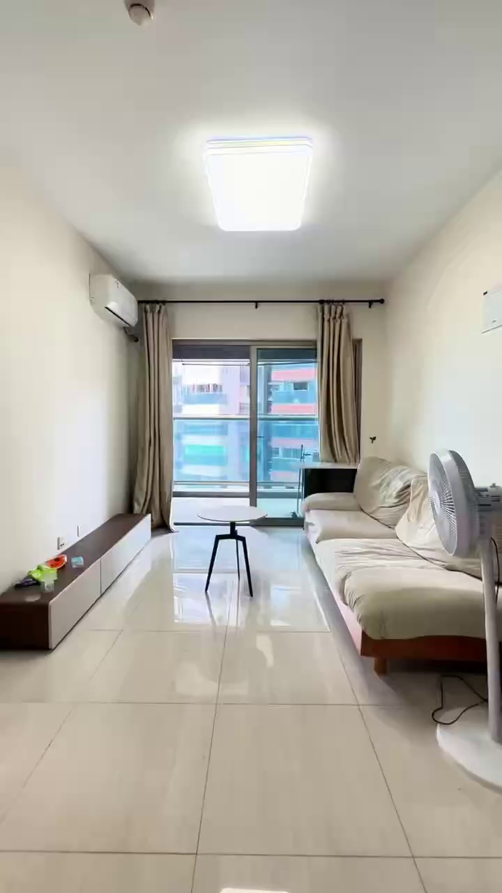 深业东岭黄贝岭 小两房 转租转租 5800