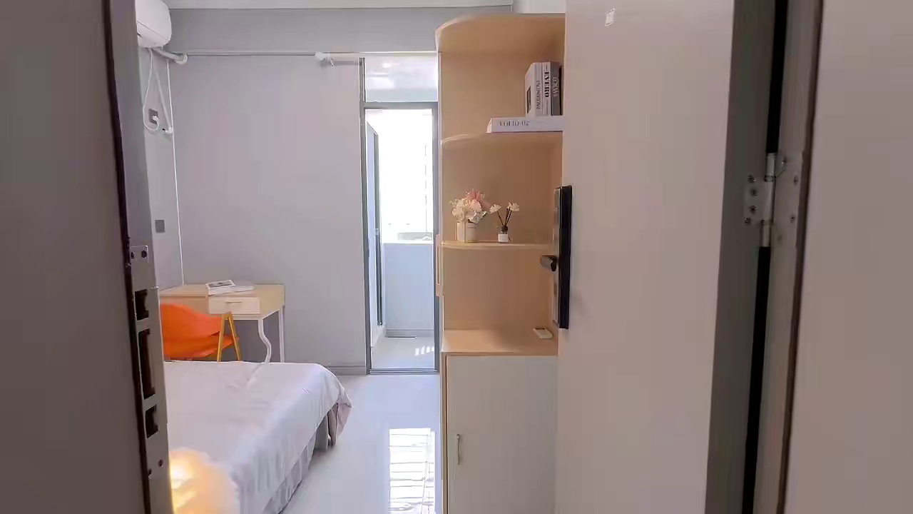 上芬地铁站瓜地新村 精装大单间 1380