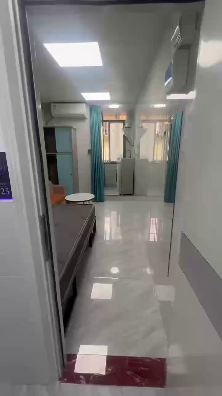 长龙 布吉 地铁 凯旋荟旁 精装大单间 1600 （全深圳均有 私信了解更多）