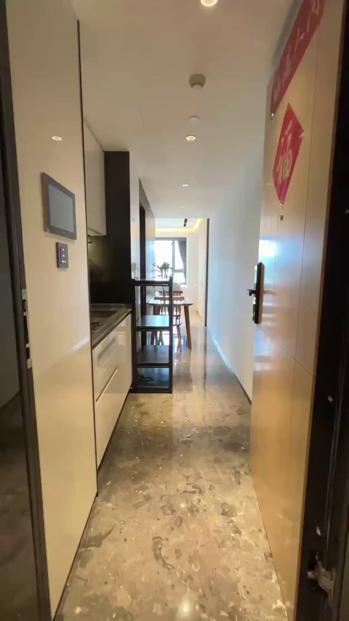八卦岭 小区单间 5400 地址：岁宝壹品苑