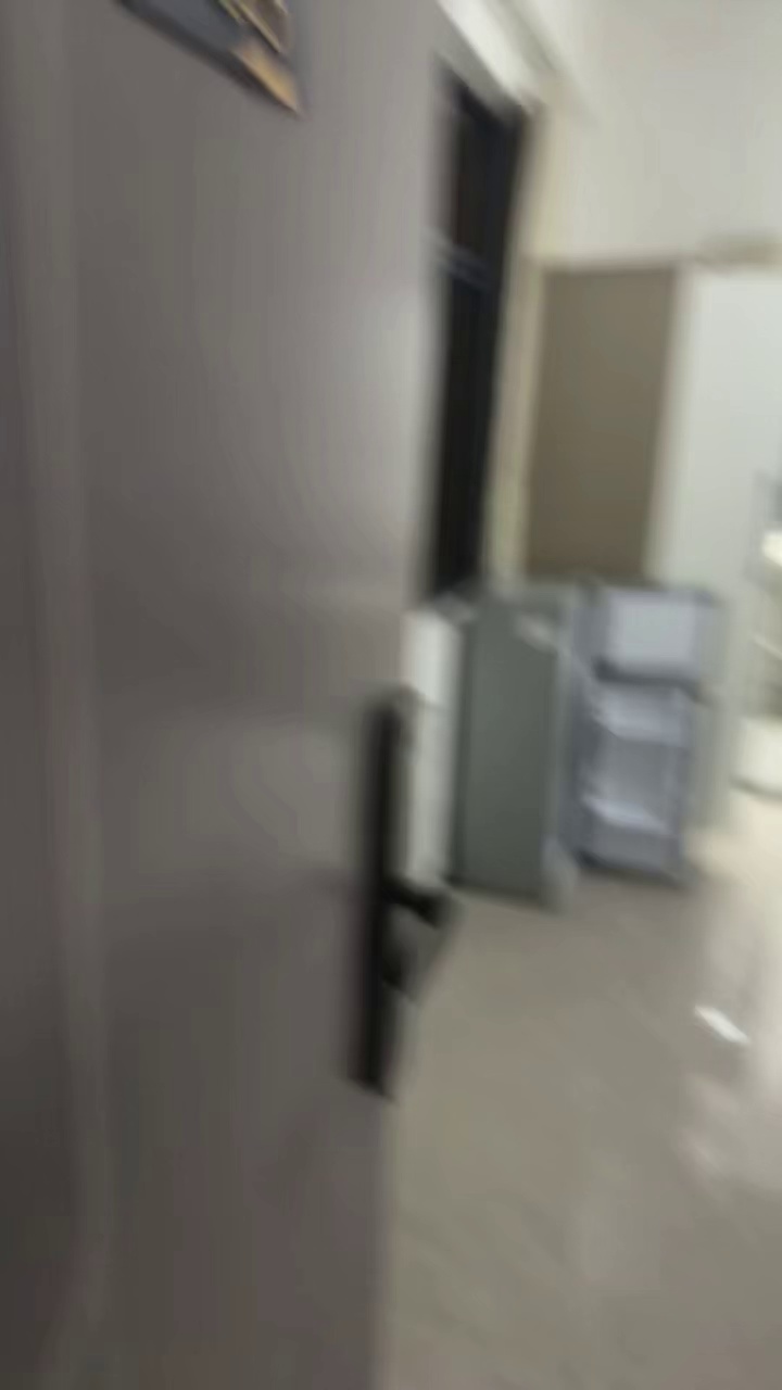 坳背地铁站单间1180