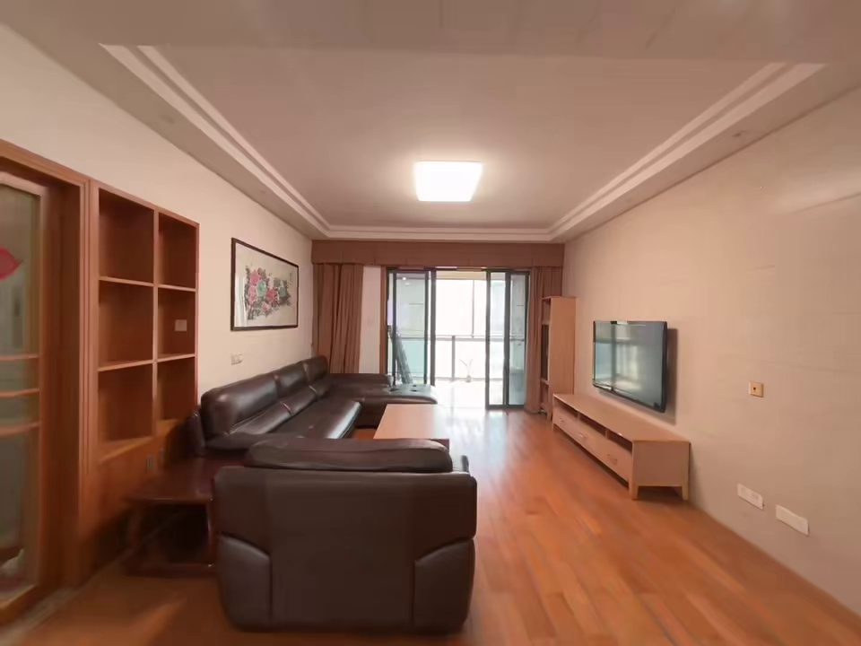 宝安中心区- 泰华君逸世家 全齐 三房两厅两卫 8600 密码看房