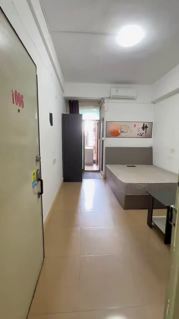 马山头电梯单间带阳台，880