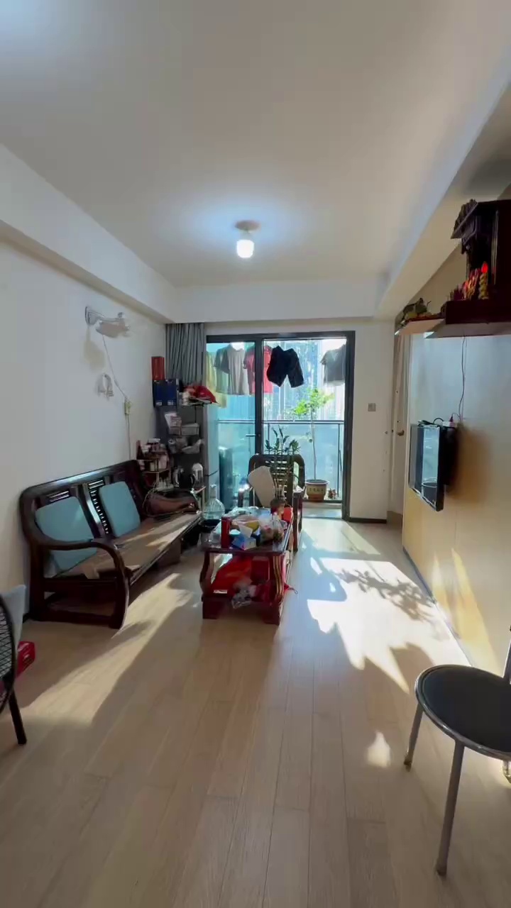 宝树台俩房6500