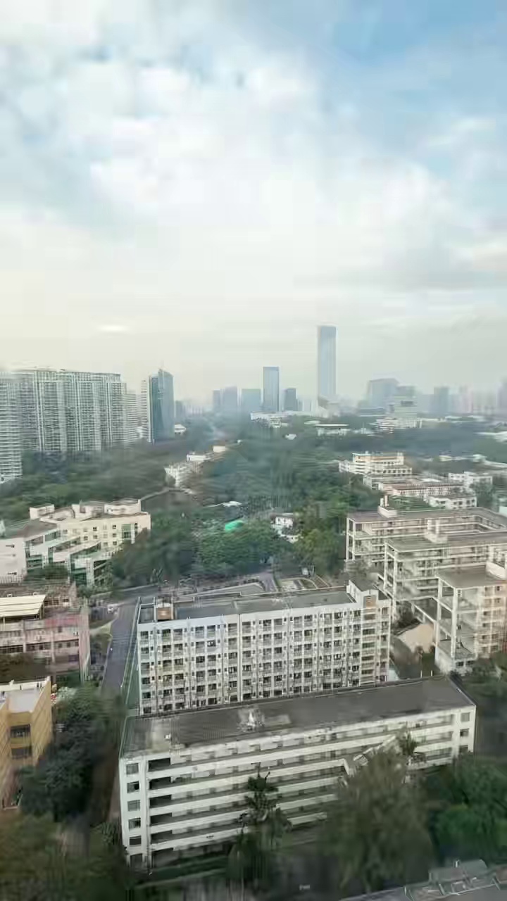 深大南地铁站，落地窗大单间4000