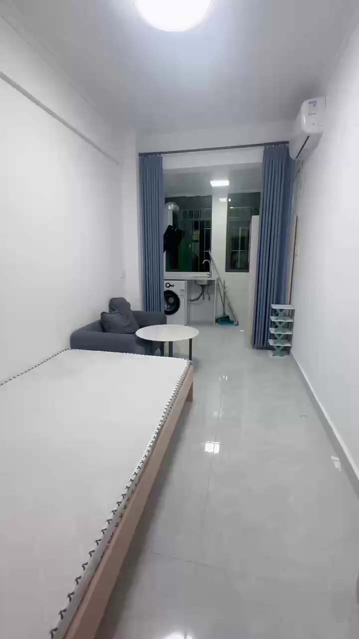 14号线坳背地铁站精装单间1180