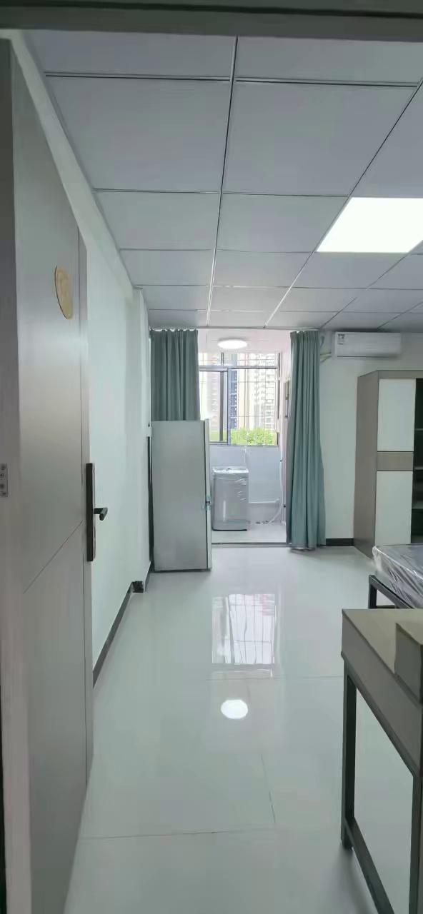 鹅公岭单间900。