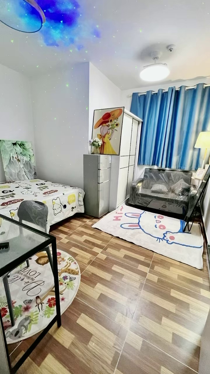 2580套房 家具：齐全，套房、楼梯3楼 地址：沙尾地铁口302A户型（密码6个8＃） 适住：沙尾，车公庙，石厦，7号线
