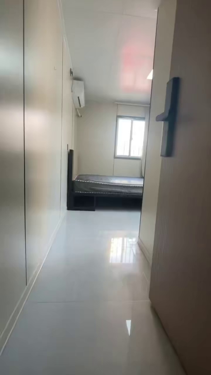 上水径地铁口上水花园405大单间1580