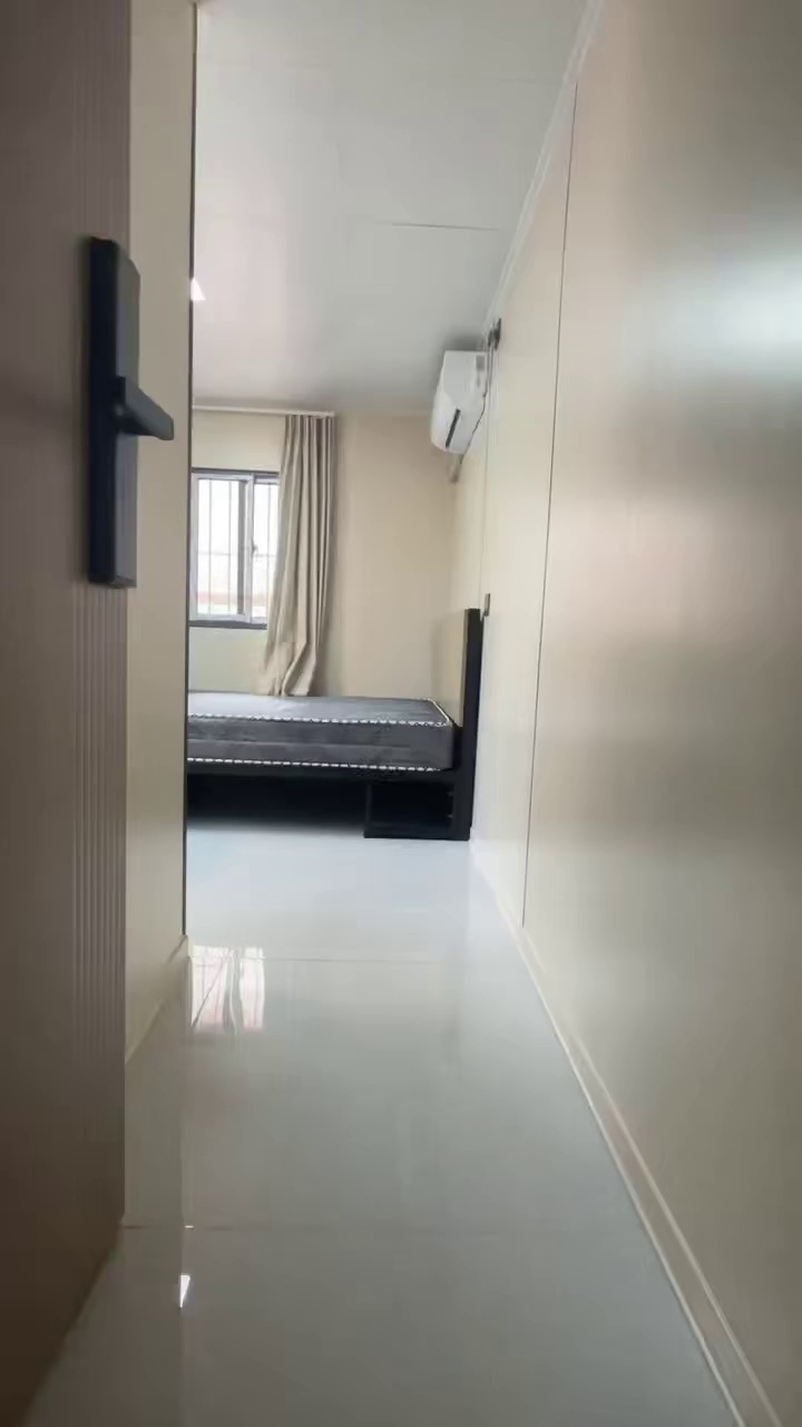 上水径地铁口上水花园406大单间1580