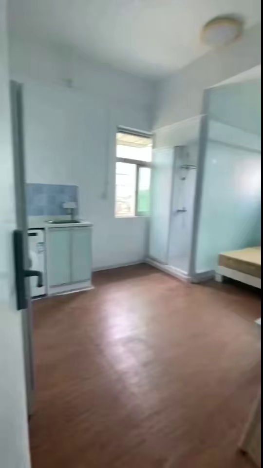 六约，牛始埔单间1100
