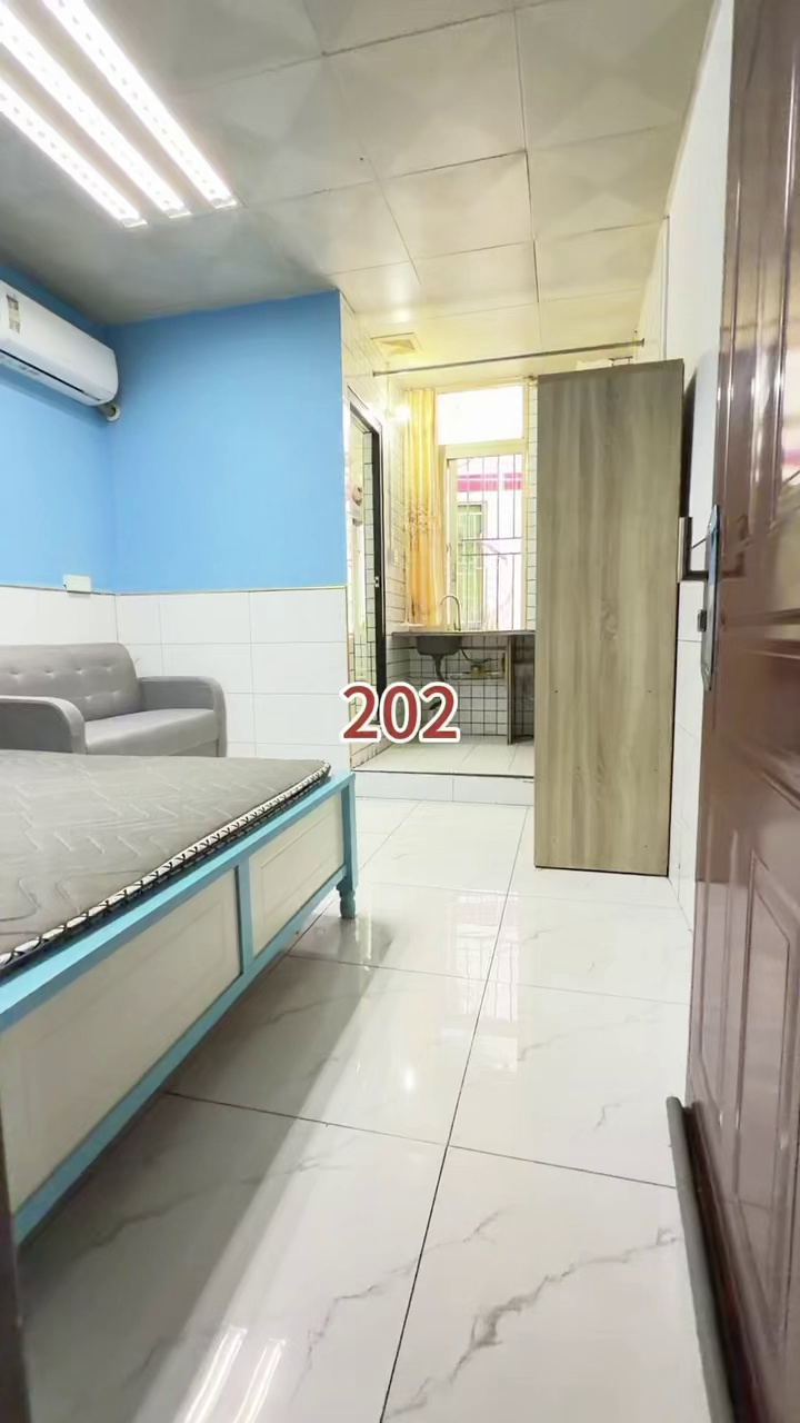 房租1400，老圩村独立大单房二楼拎包入住