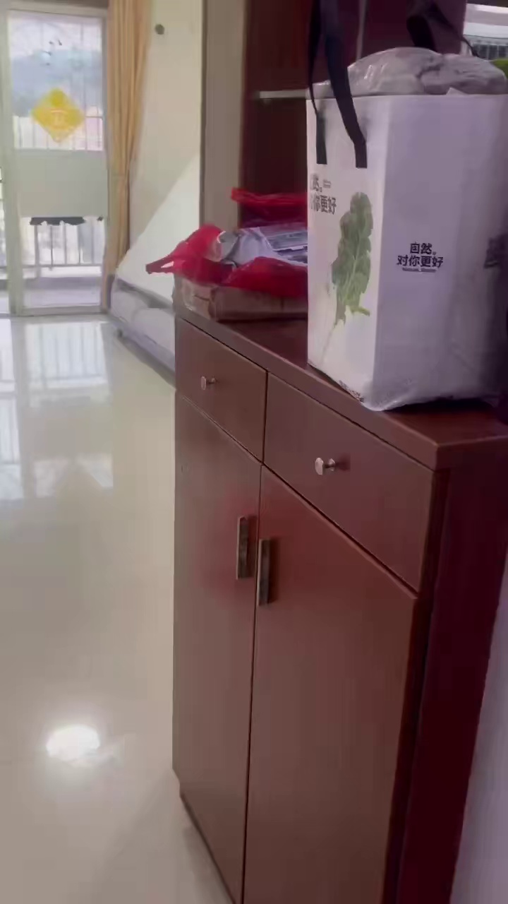 出租：双地铁口〖上屋站〗恒富花园 电梯2房1厅 空房 租￥2800，预约看房。