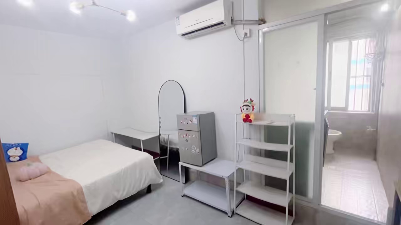 景林花园40栋3单元609B 2150